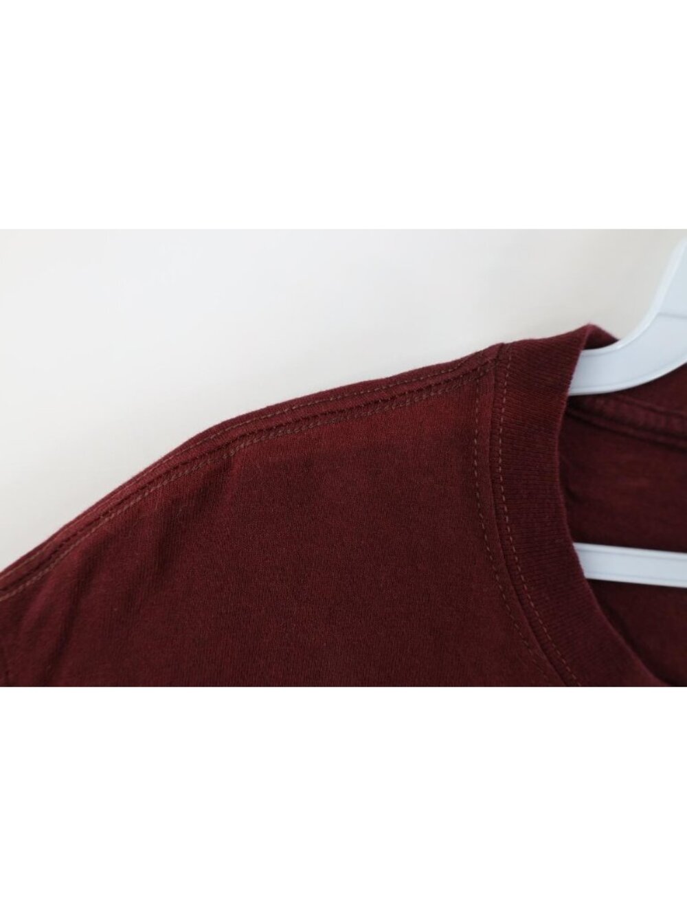 Champion Mens Medium Team Issued Loyola University Chicago Soccer T-Shirt Maroon - Picture 9 of 15